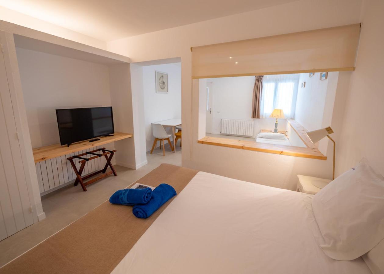Hotel Calina 카다케스 외부 사진