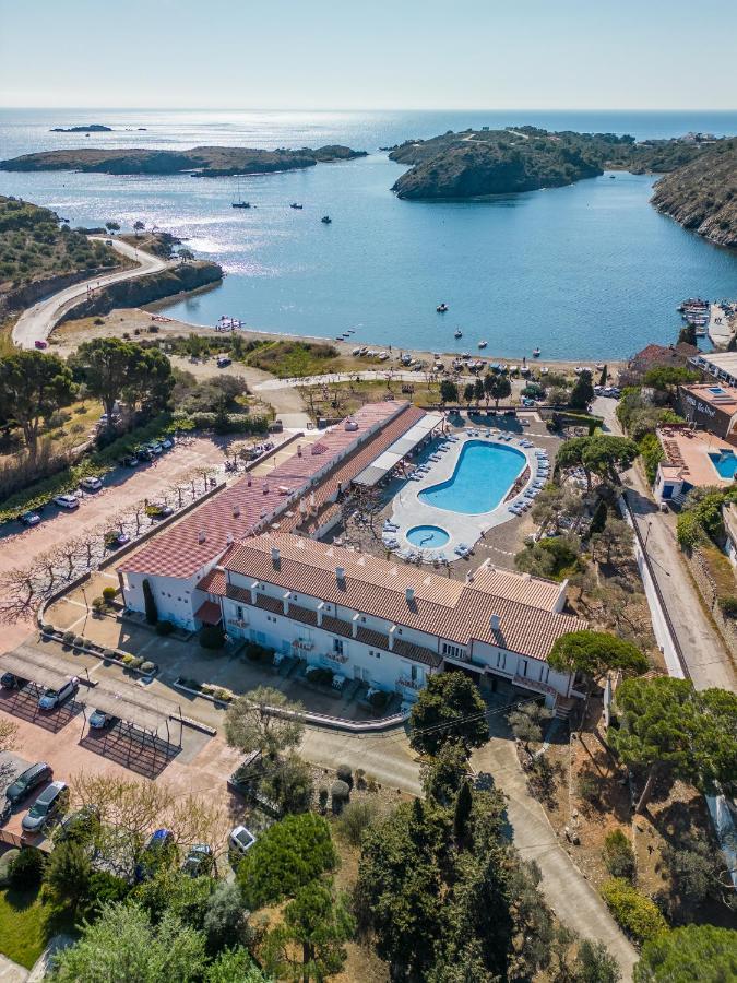 Hotel Calina 카다케스 외부 사진