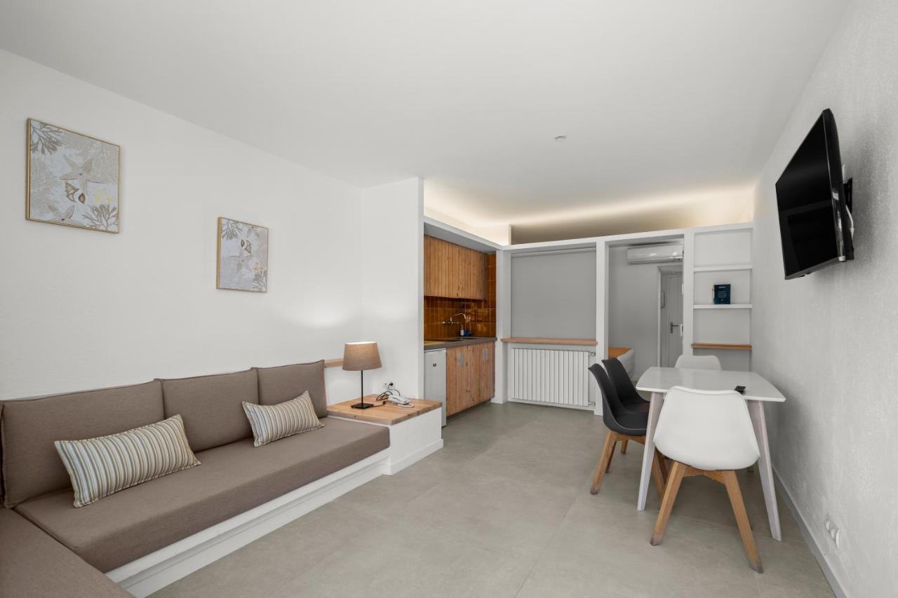 Hotel Calina 카다케스 외부 사진