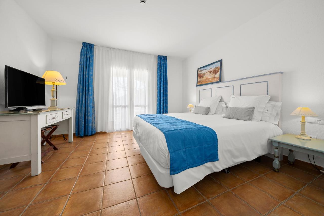 Hotel Calina 카다케스 외부 사진