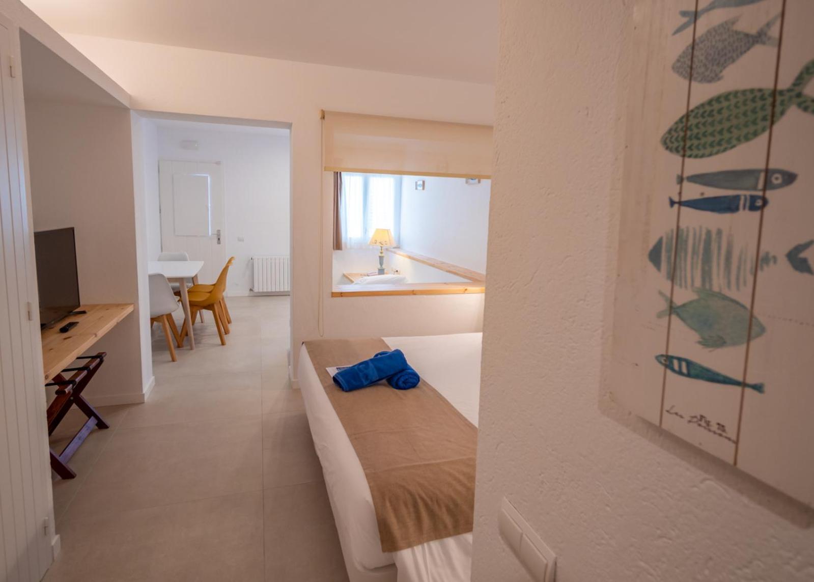 Hotel Calina 카다케스 외부 사진