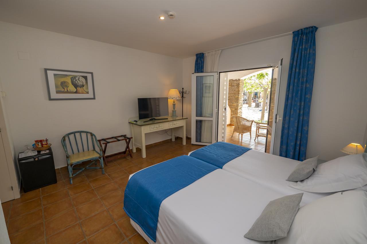 Hotel Calina 카다케스 외부 사진