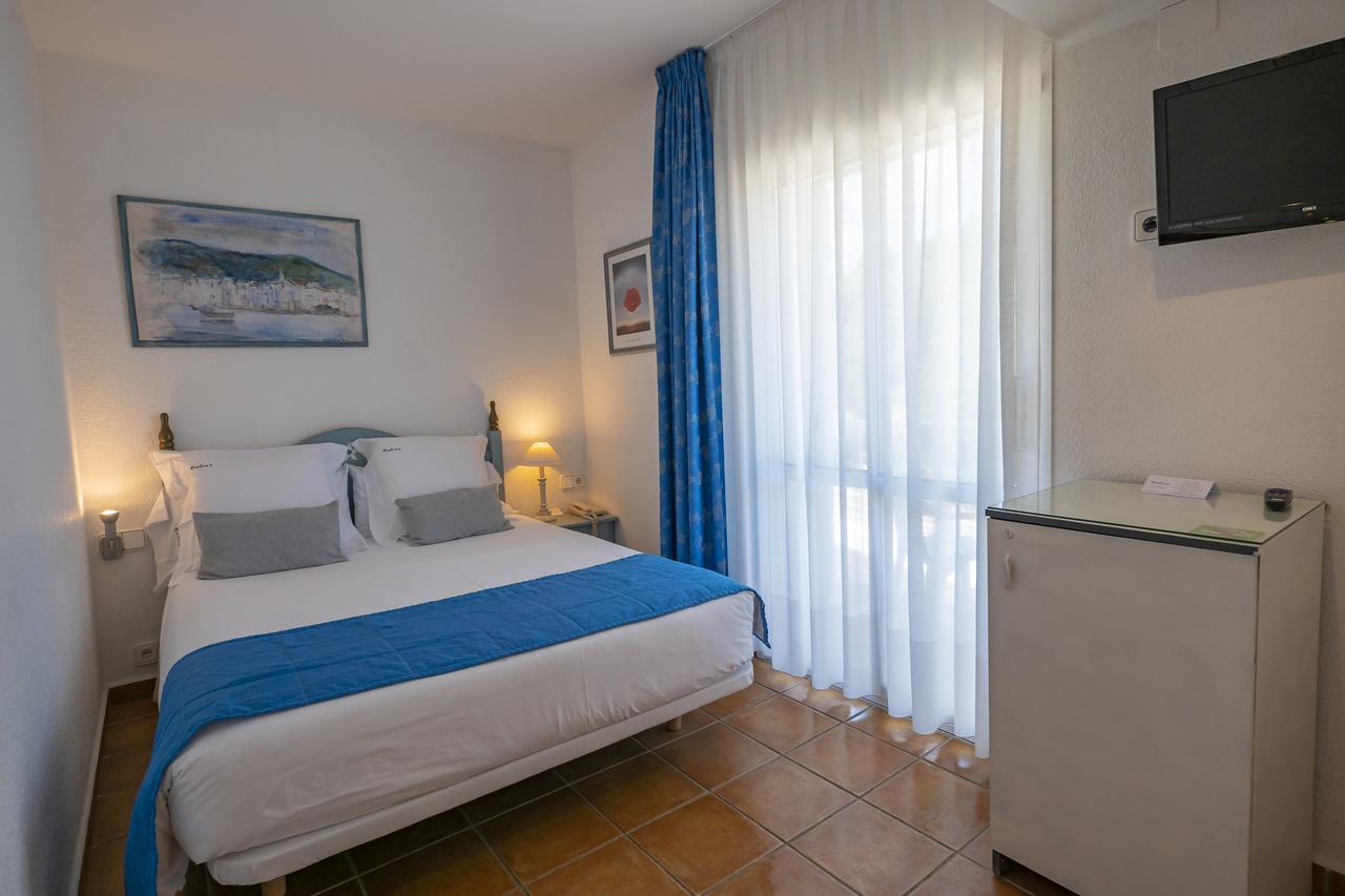 Hotel Calina 카다케스 외부 사진